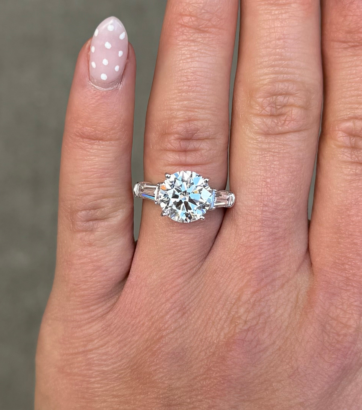 Ladies Round Diamond and Baguette Side Stone Engagement Ring