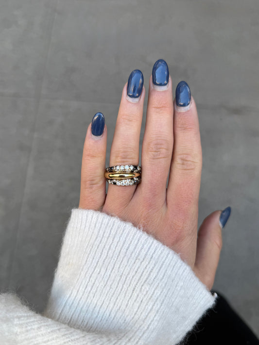 Ladies Multi-Row Wide Dark Color Diamond Ring