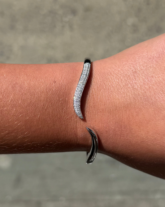 Ladies Wavy Pave Set Cuff Bangle