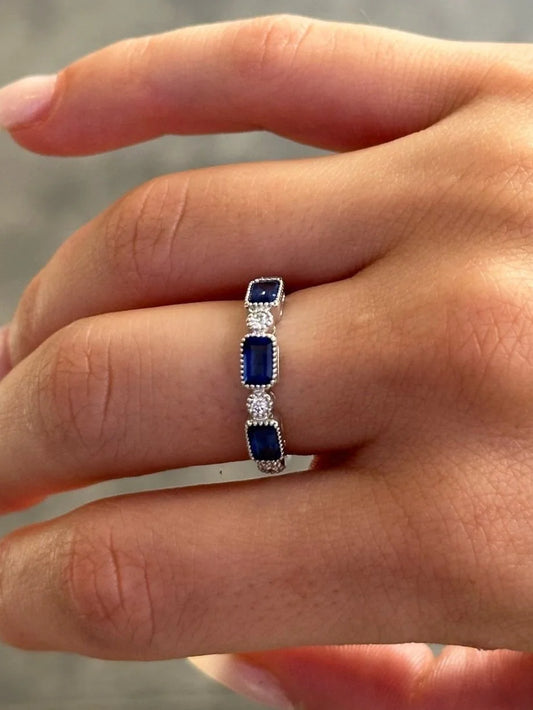 Ladies Three Sapphire Stone Round Diamond Ring