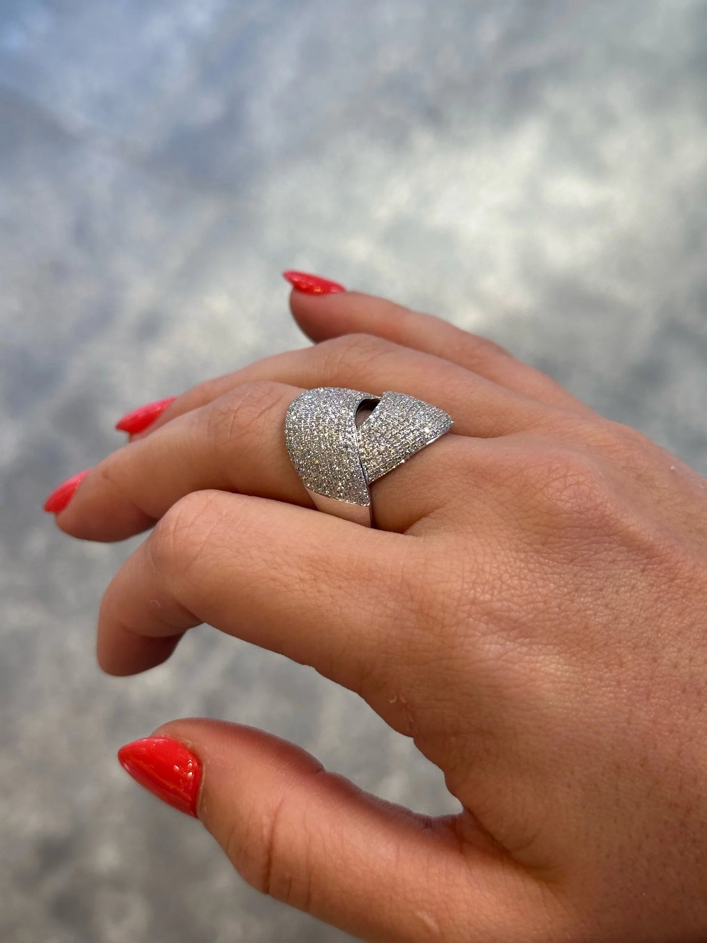 Ladies Wide Twisting Pave Set Round Diamond Ring