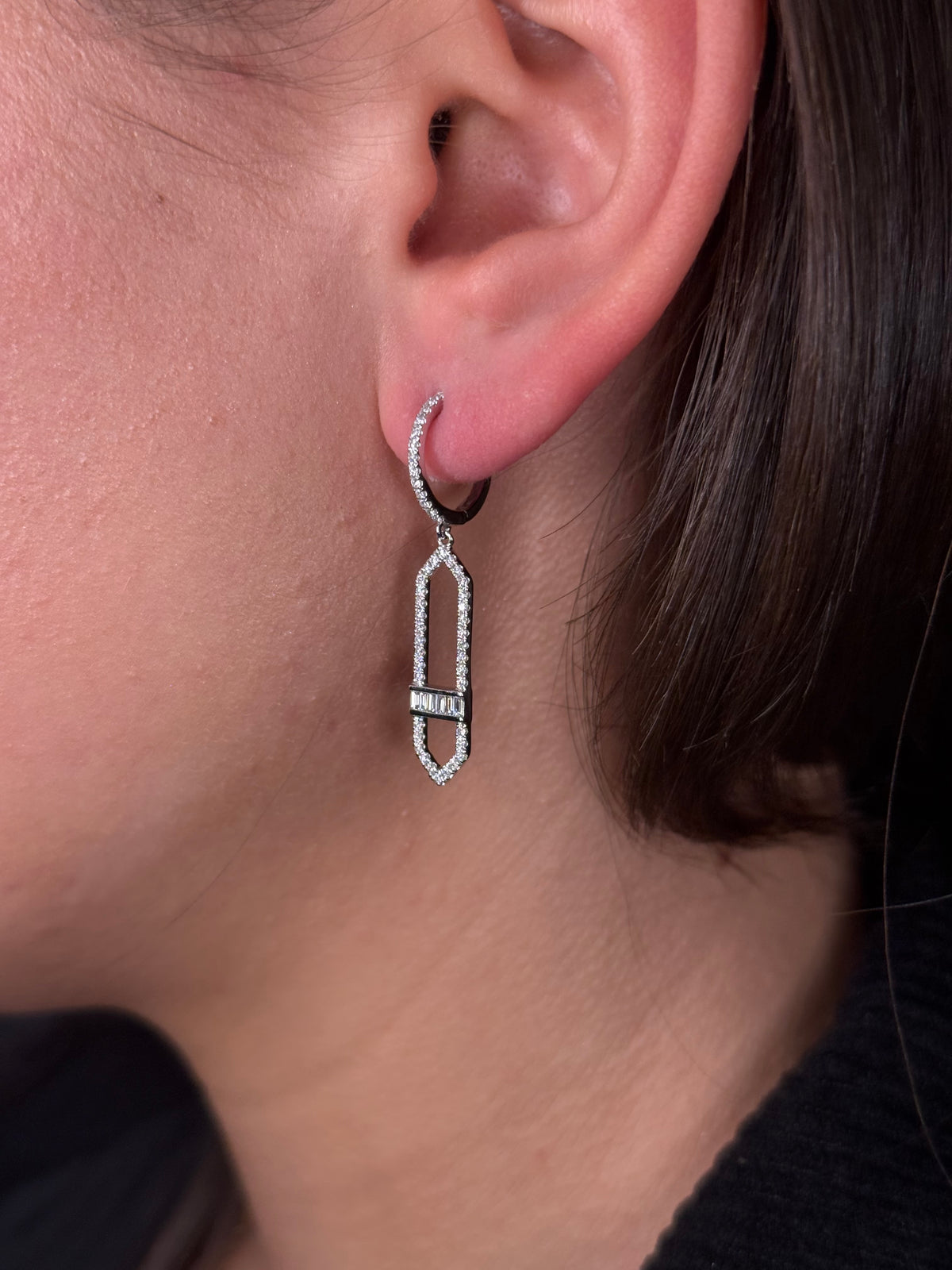 Ladies Round Diamond and Baguette Pointed Dangling Earring
