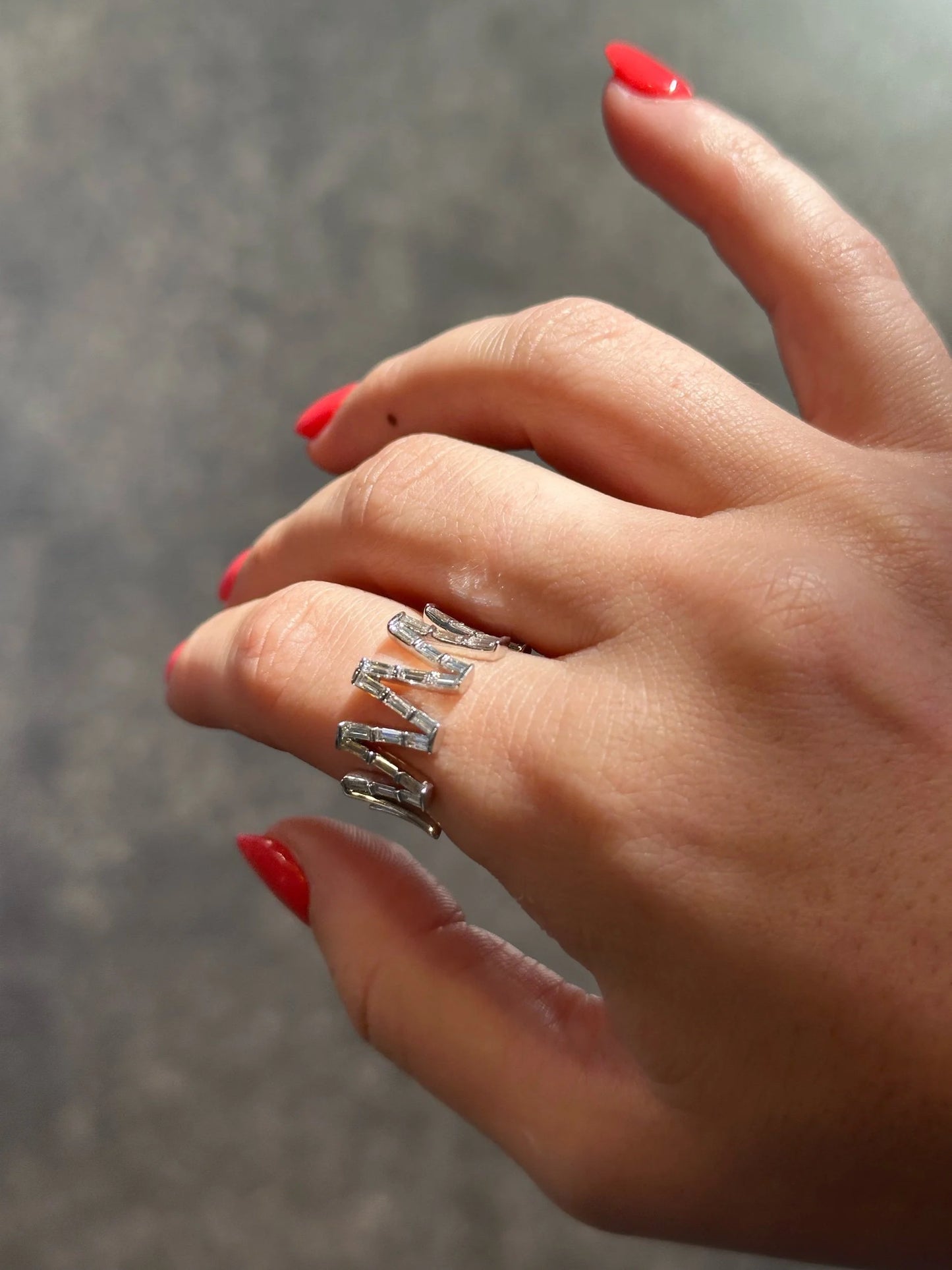 Ladies Majestic Baguette Cut Diamond Ring