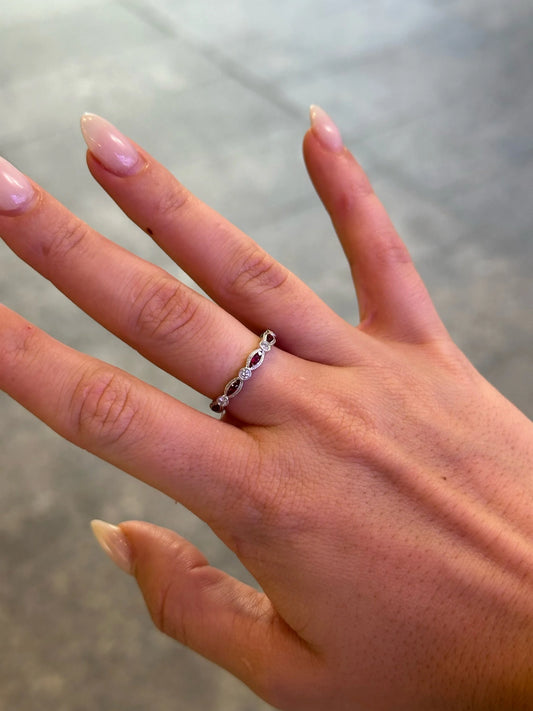 Ladies Ruby Stone and Round Diamond Alternating Ring