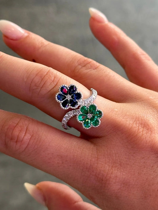 Ladies Emerald and Sapphire Stone Flower Round Diamond Ring
