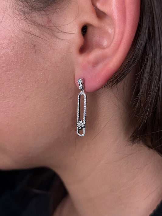 Ladies Dangling Clover Earring