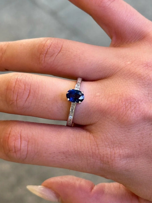 Ladies Sapphire Stone and Baguette Diamond Ring
