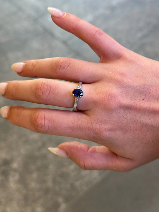 Ladies Sapphire Stone and Baguette Diamond Ring