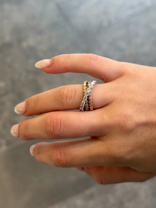 Ladies Three Tone Overlapping Round Diamond Ring