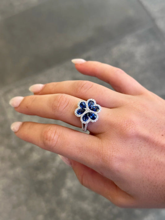 Ladies Flower Shaped Sapphire and Round Diamond Ring