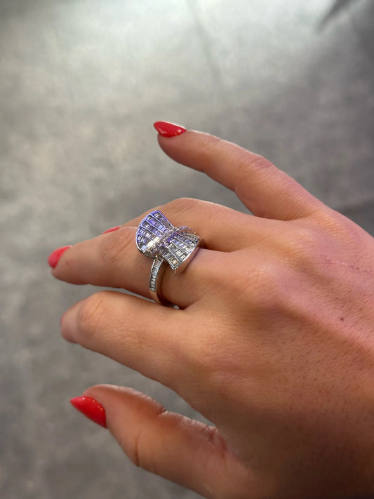 Ladies Baguette and Round Diamond Ring