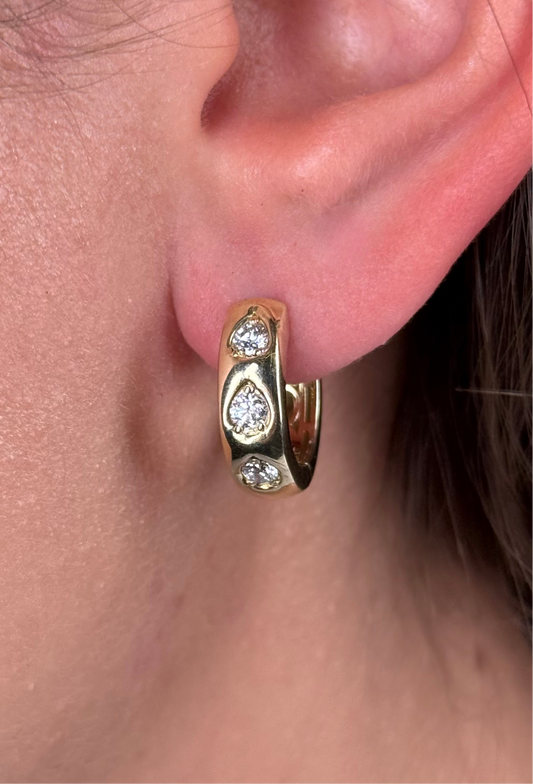 Ladies 3 Diamond Hoop