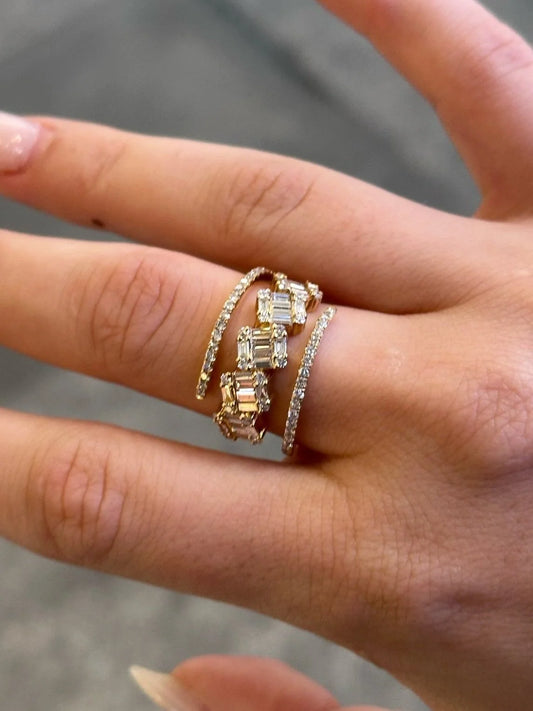 Ladies Split Baguette and Round Cut Diamond Ring