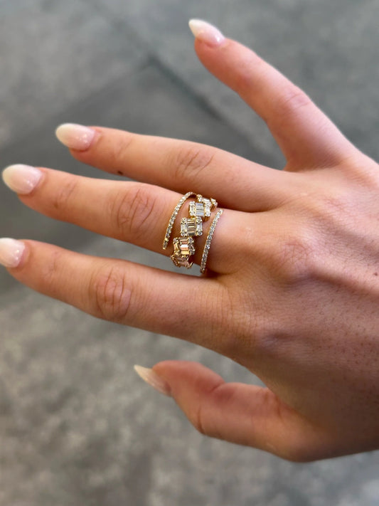 Ladies Split Baguette and Round Cut Diamond Ring