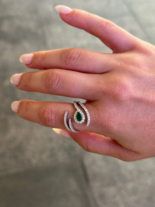 Ladies Open Emerald Stone and Round Diamond Ring