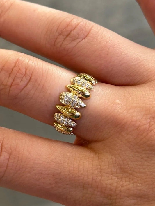 Ladies Alternating Pear Shaped Pave Set Round Diamond Ring