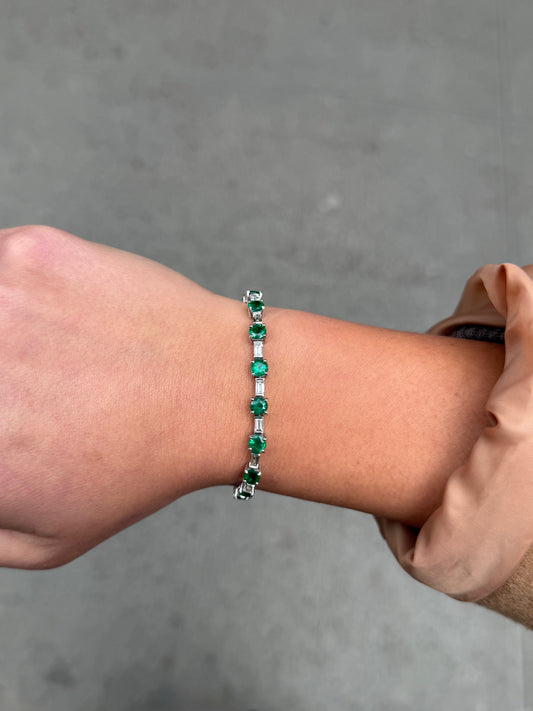 Ladies Alternating Emerald and Baguette Diamond Bracelet