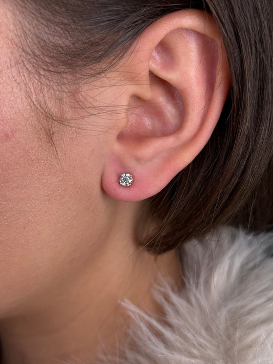 .50cttw Diamond Stud Earring