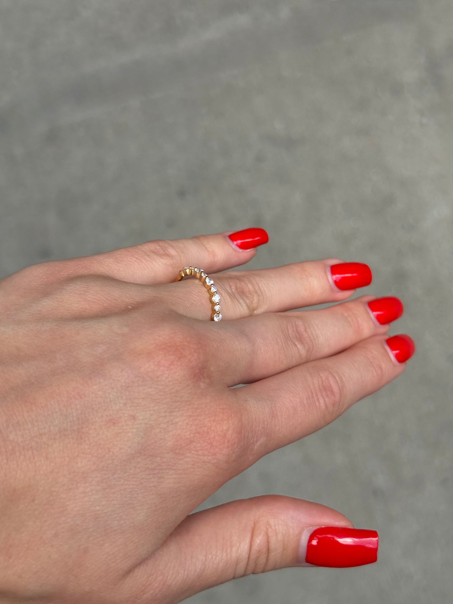 Ladies Single Prong Halfway Wedding Band