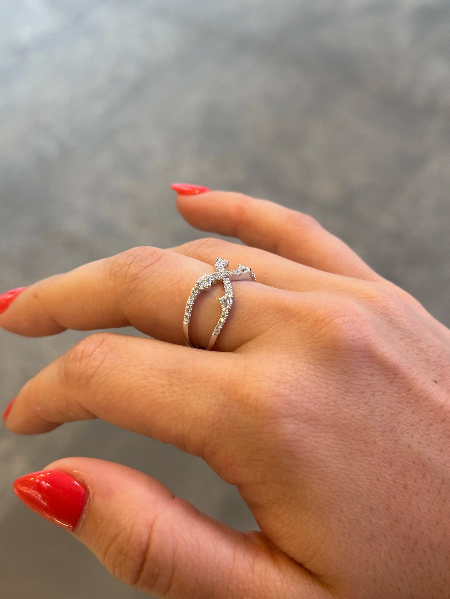 Ladies “X” Shaped Diamond Ring