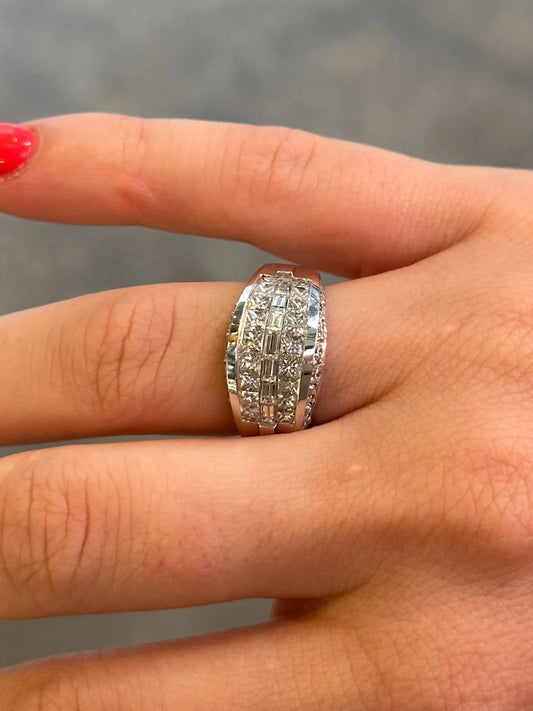 Ladies Thick Channel Set Diamond Ring