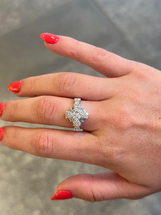 Ladies Fancy Triple Diamond Cut Ring