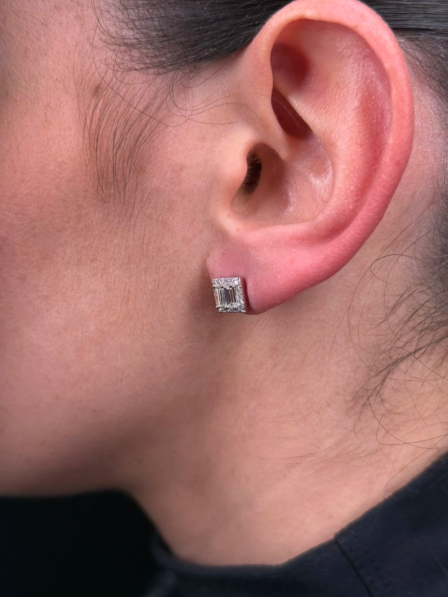 Ladies Diamond Cluster Baguette Diamond Earrings