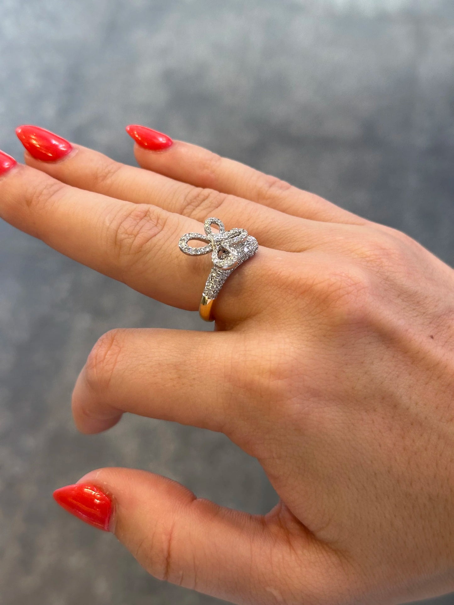 Ladies Butterfly Pave Set Ring