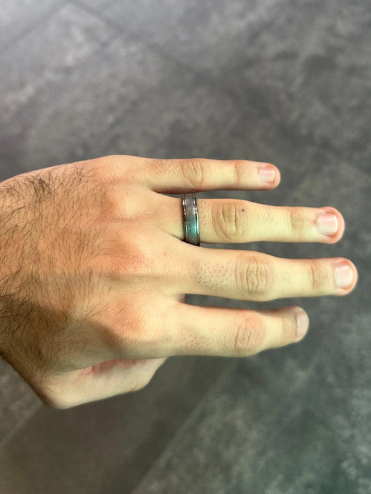 Men’s Scratched Design Wedding Band