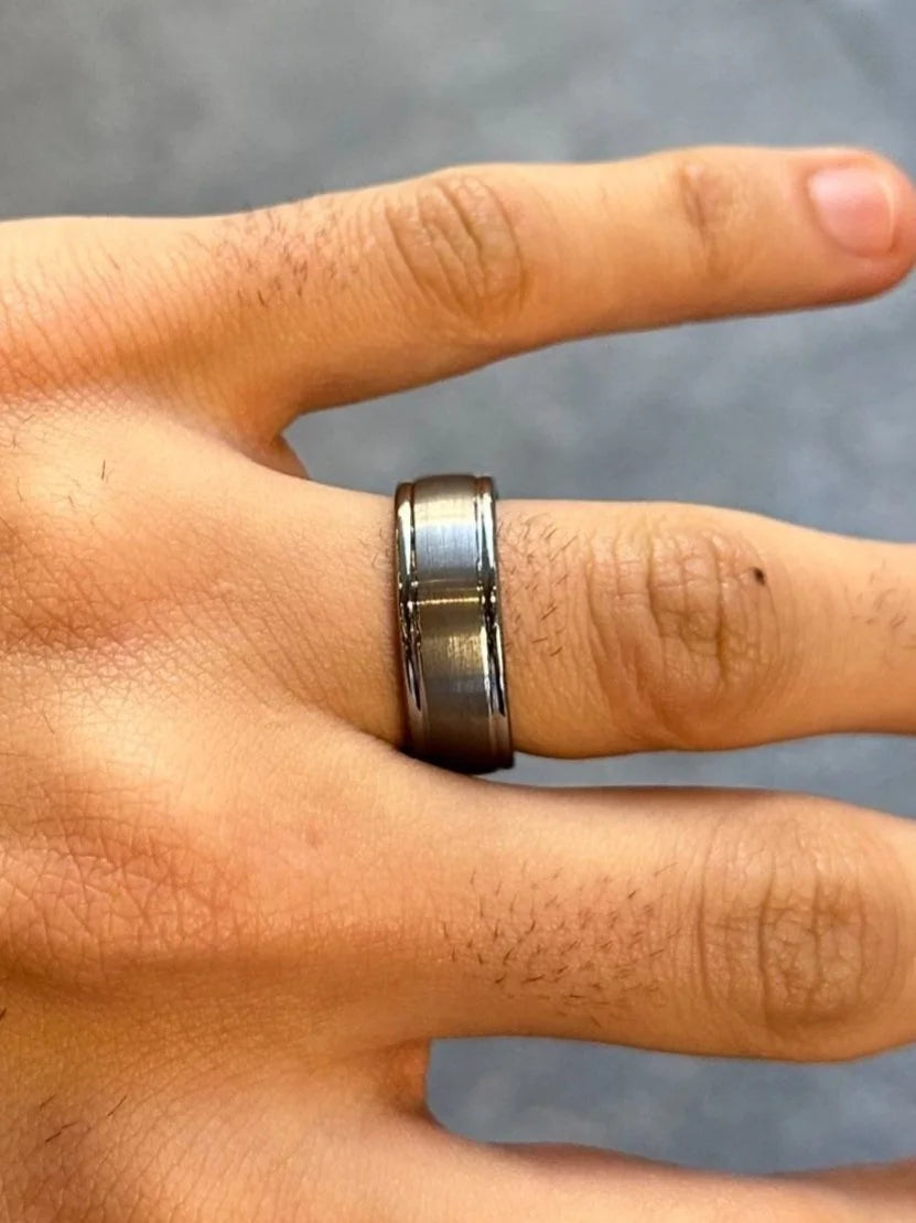 Men’s Tungsten Wedding Band