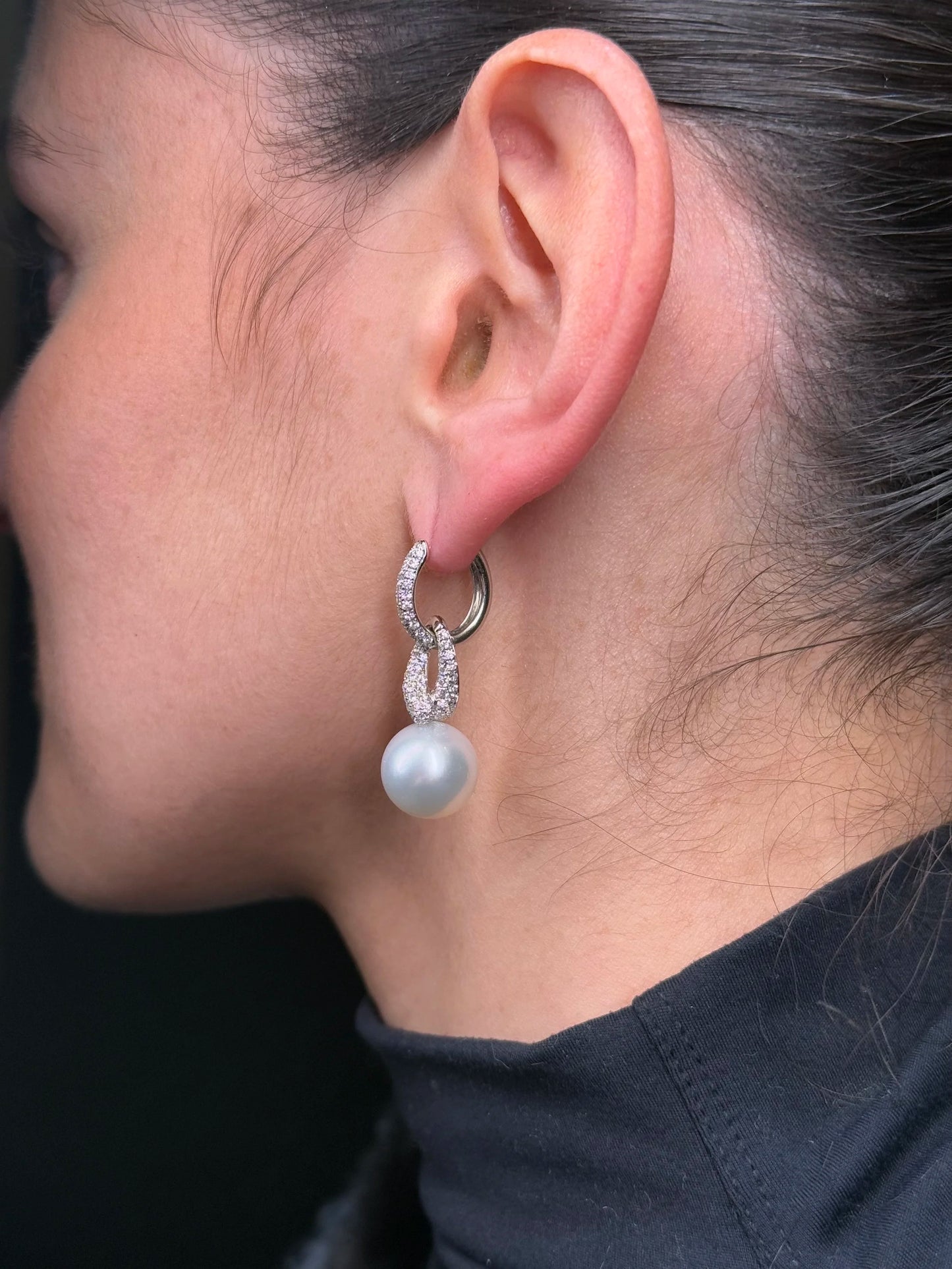 Ladies Dangle Pearl and Diamond Earrings