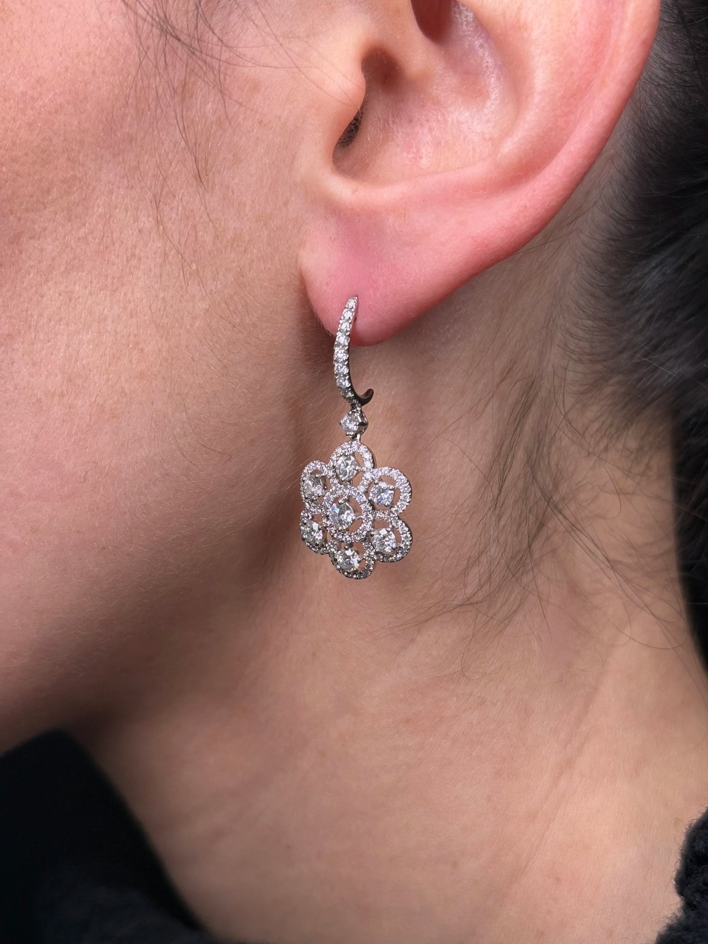 Ladies Eight Diamond Flower Earrings
