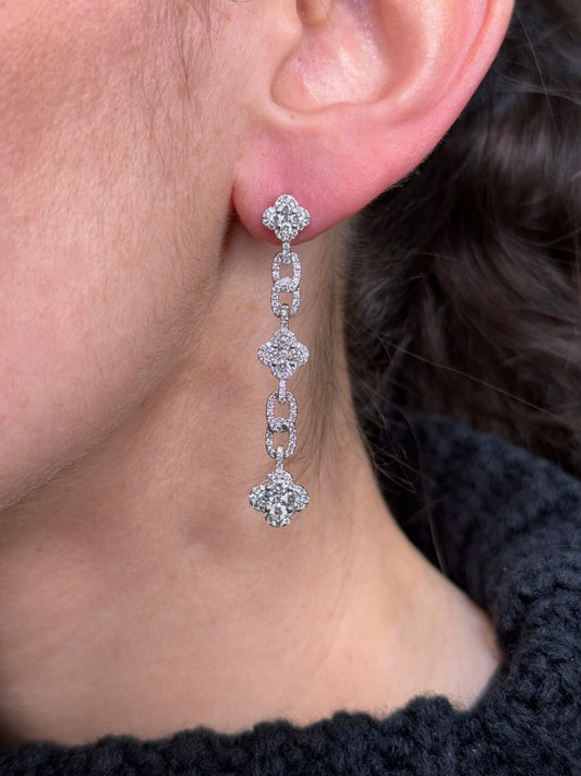 Ladies Clover and Link Dangling Earrings