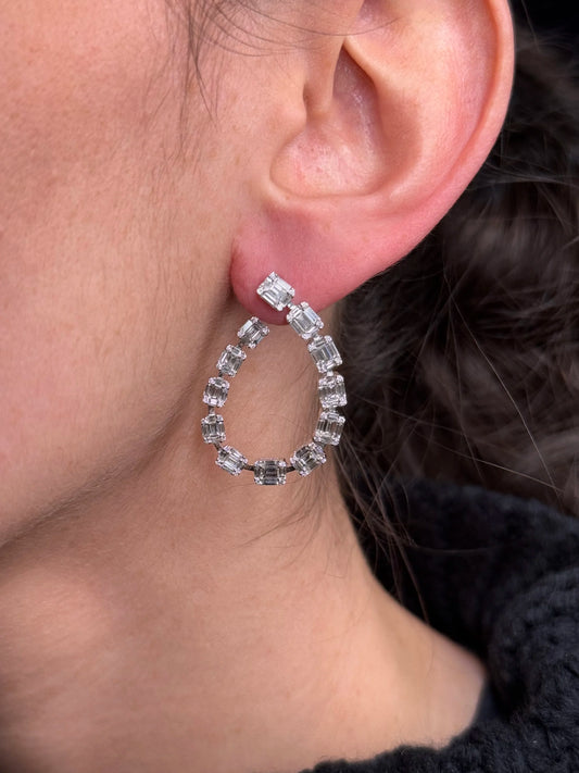 Ladies Frontal Baguette and Round Diamond Earring