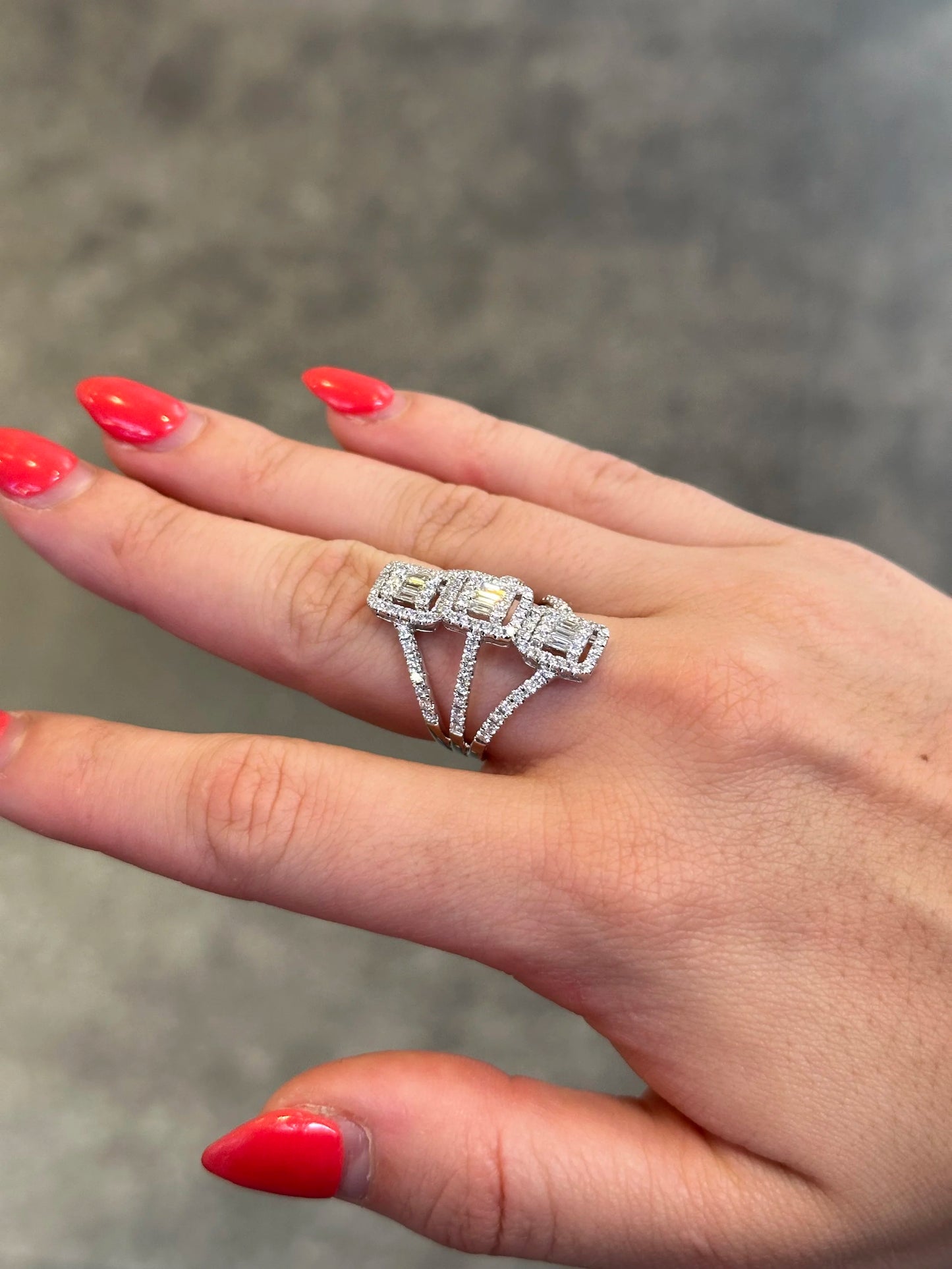 Ladies Three Emerald Shaped Cluster Ring