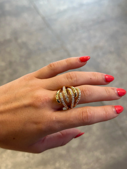 Ladies Split Yellow Gold Diamond Ring