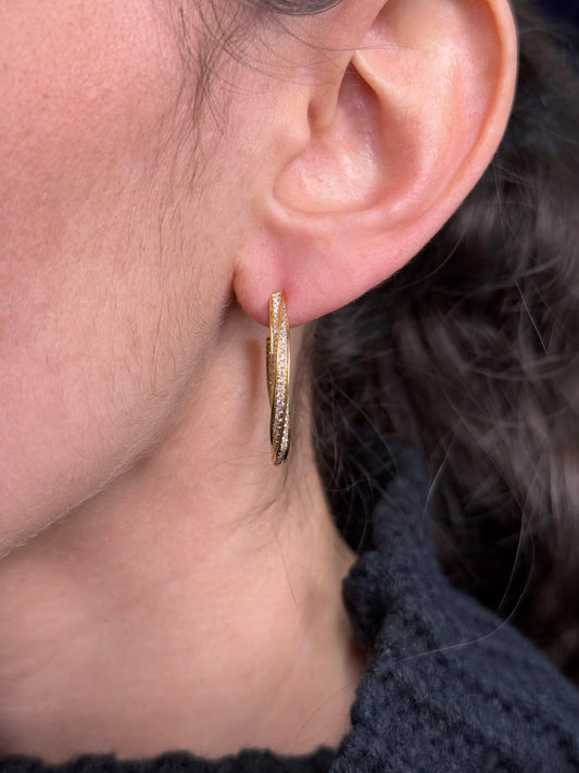 Ladies Oval Shaped Twist Design Hoops