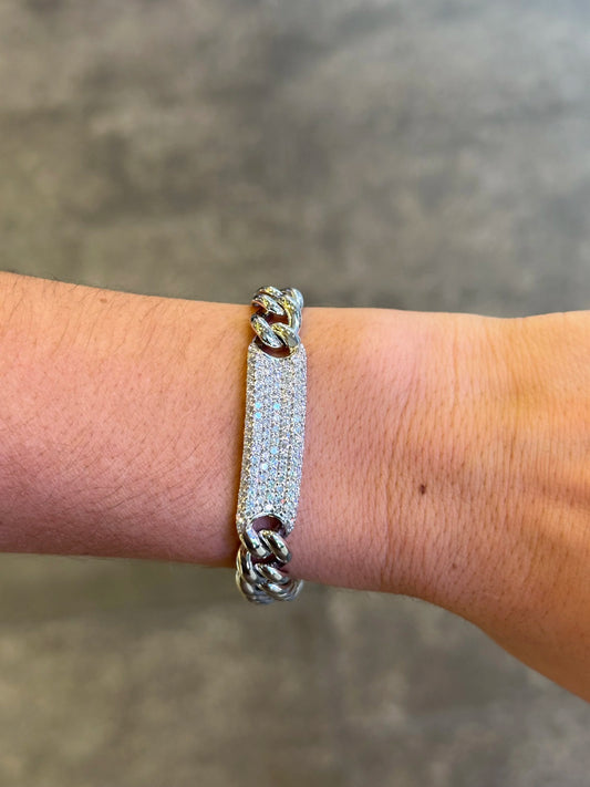 Ladies Gold Link Pave Set Round Diamond Bracelet