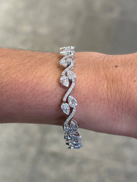 Ladies Round and Baguette Diamond Bracelet