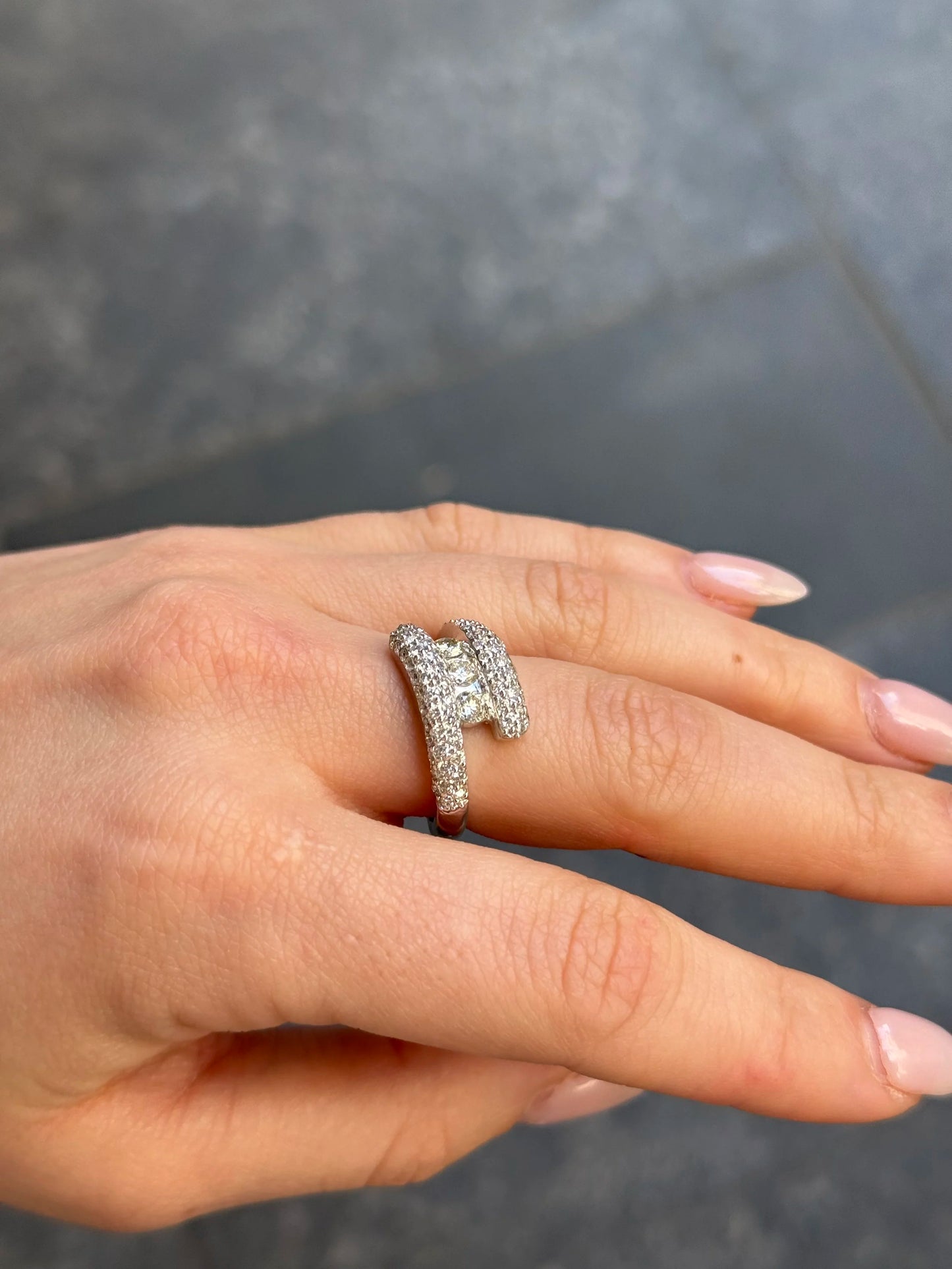 Ladies Pave and Round Diamond Ring