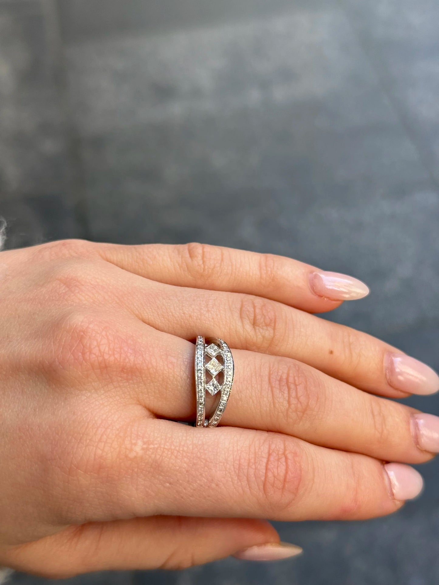 Ladies Spaced Out Princess Diamond Ring