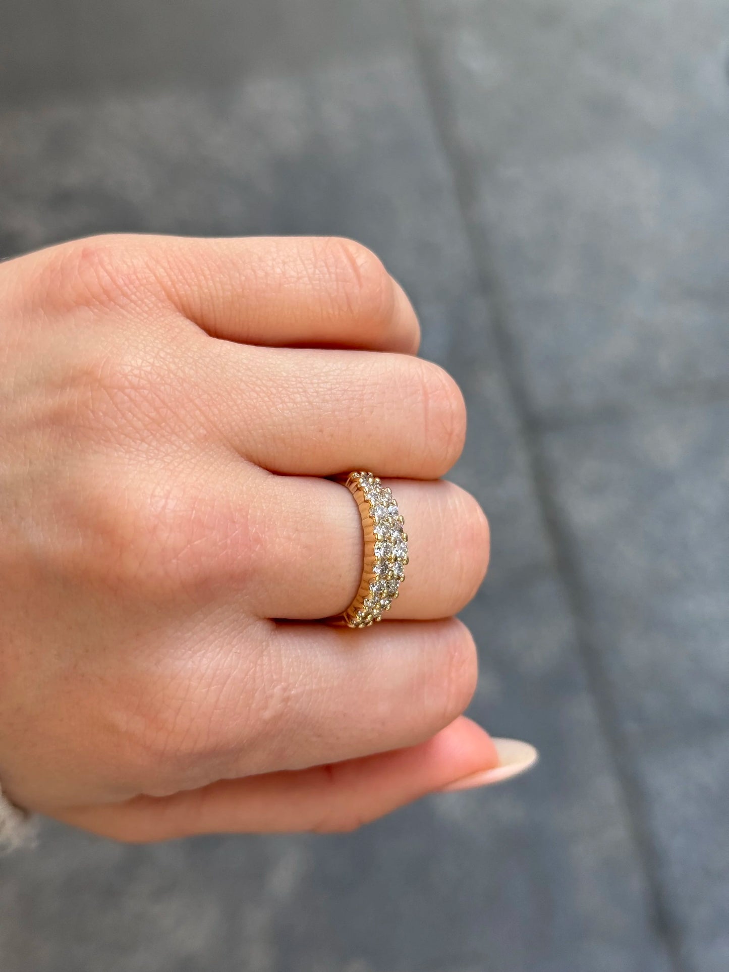 Ladies Double Row Graduated Diamond Ring