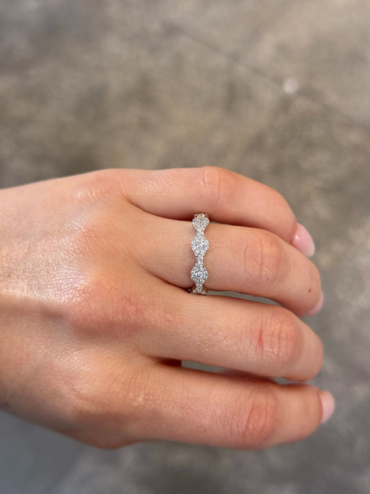 Ladies White Gold Cluster Diamond Ring