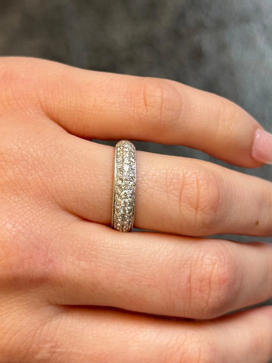 Ladies Milgrain and Pave Set Wedding Band