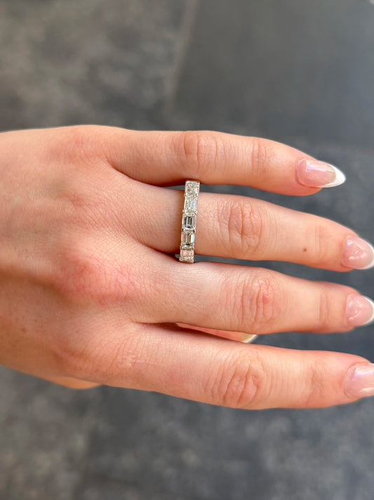 Ladies East to West Emerald Wedding Band