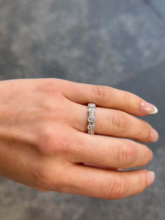 Ladies Milgrain and Diamond Wedding Band