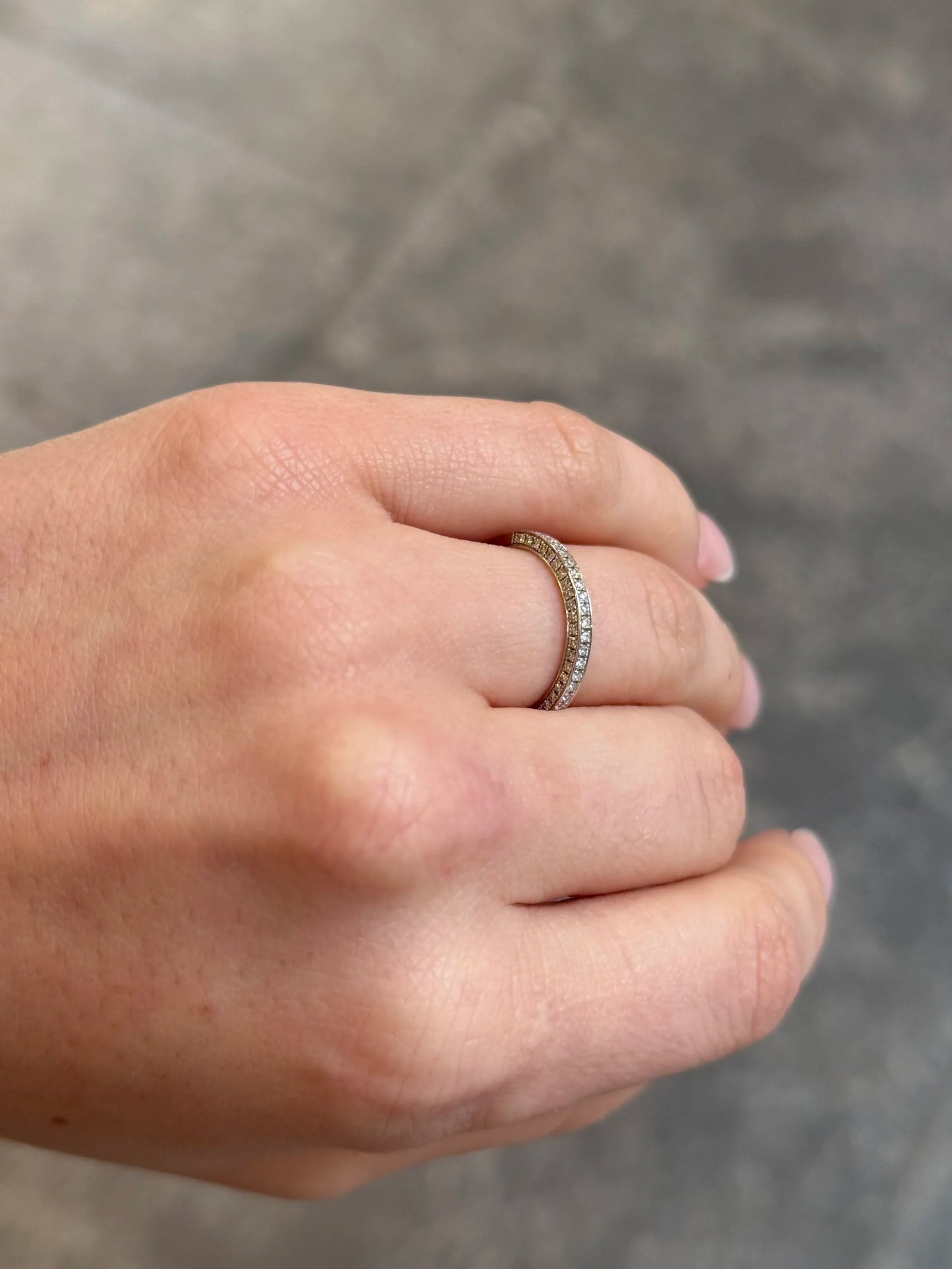 Ladies Three Sided Platinum Wedding Band