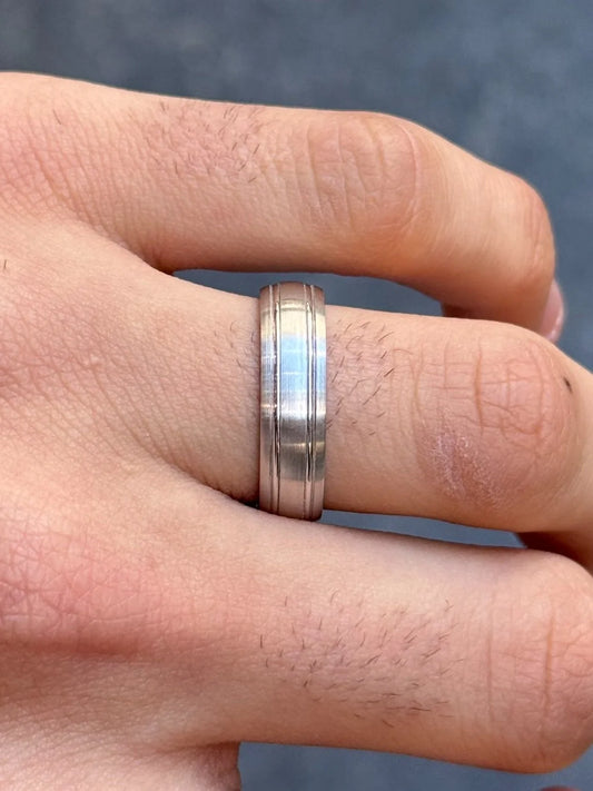 Men's 2 Row Polish Finish and Matte Finish Wedding Band