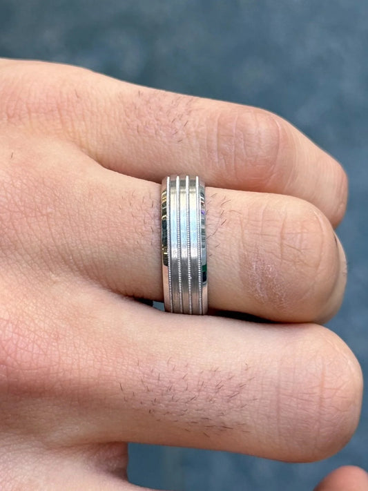 Men's Beveled Matte and Polish Finish Wedding Band