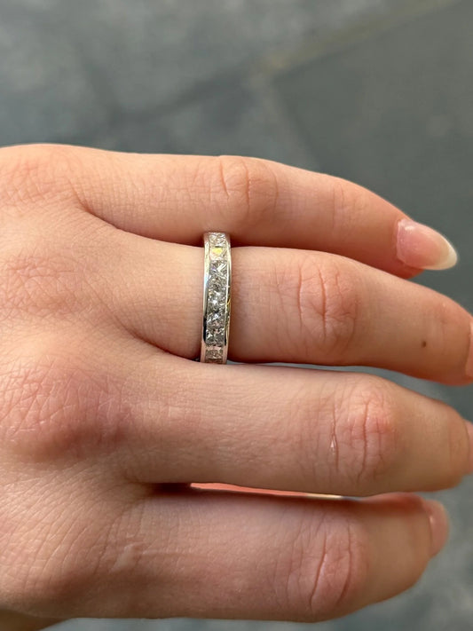 Ladies Princess Platinum Channel Set Wedding Band